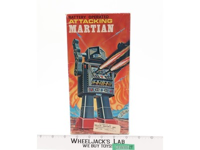Battery Operated Attacking Martian W/ Box 1970s Horikawa Japan Vintage Robot