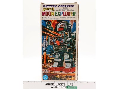 No. 106 Battery Operated Super Moon Explorer 1970s HK Hong Kong Vintage Robot
