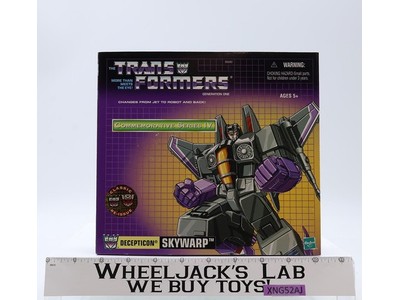 Skywarp Transformers Commemorative Series Reissue 2002 Hasbro Figure NEW SEALED
