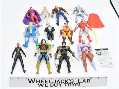 Lot #4 of 12 X-Men Marvel DC Comics Toybiz Action Figures