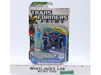 Ultra Magnus Transformers Prime Cyberverse 2011 Hasbro Action Figure NEW SEALED