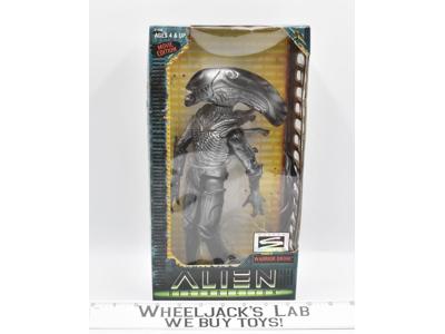 Warrior Drone Alien Resurrection Movie Edition 1997 Kenner Action Figure