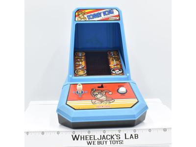 Donkey Kong W pwr Adaptor Nintendo Coleco Electronic Hand Held table Video Game