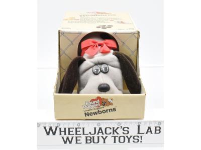 Pound Puppies Newborns 7807 Gray/Brown W/Red Bow 1986 NIB Tonka Employee Owned