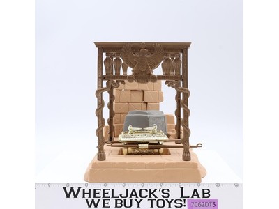 Well of the Souls Indiana Jones ROTLA 1982 Kenner Vintage Action Figure Playset