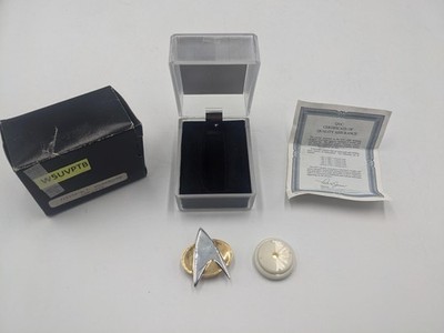 Star Trek Soundboard Communicator Pin 1992 J16144 Works