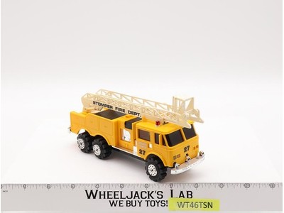 Stomper Fire Dept. YELLOW Ladder Tower #27 Fire Truck 1980's Vintage