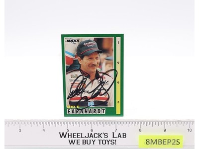 Dale Earnhardt NASCAR AUTOGRAPHED 1993 JR Maxx Trading Card