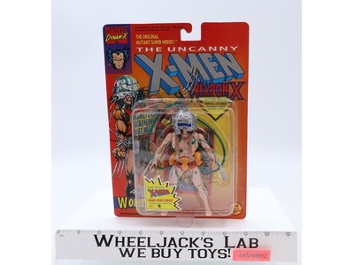Wolverine 4th Edition Uncanny X-Men Weapon X Marvel Comics Toybiz NEW SEALED