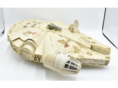 Millennium Falcon Star Wars Vintage Kenner 1979 Action Figure Ship
