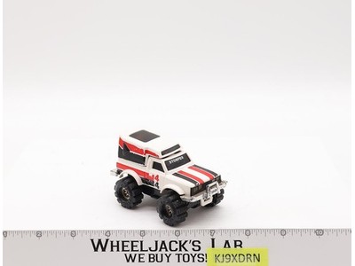 Schaper Stomper Datsun 4x4 WHITE Pickup w/ Camper PTO Chassis 1980s Vtg PARTS