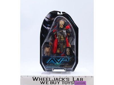 Elder Predator AVP 2017 NECA Action Figure NEW MOSC SEALED