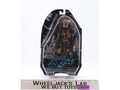 Temple Guard Predator AVP 2016 NECA Action Figure NEW MIB