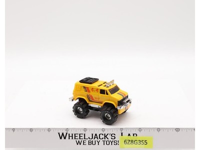 Chevy Van 4x4 YELLOW Van Schaper STOMPER 1980s Vtg Chevrolet Light & Motor Works
