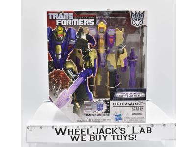 Blitzwing Voyager Class Thrilling 30 Generations NEW Transformers Action Figure