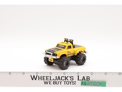 Toyota SR5 Yellow 4x4 Truck Schaper Stompers 1980s Vintage Repair or Parts