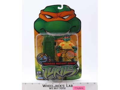 Thrashin' Mike Teenage Mutant Ninja Turtles TMNT 2003 Playmates NEW MOSC
