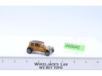 Classic '32 Ford Vicky Gold 1968 1969 Hot Wheels Mattel Vintage Redline RL