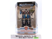Ultra Magnus Transformers Universe 2003 Hasbro Action Figure NEW SEALED