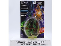 Scorpion Alien W/ Face Hugger & Comic Book Aliens 1992 Kenner Figure NEW SEALED