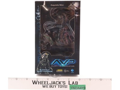 Blowout Alien Warrior Alien Vs. Predator AVP Hiya Toys Exquisite Mini NEW SEALED
