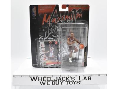Michael Jordan Maximum Hoop Highlights Commemorative Series NEW Action Figure