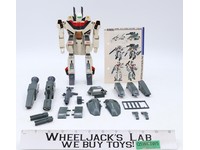 VF-1S Battroid Valkyrie Macross Bandai Toys 1/55 Scale With Strike Pack and Gun