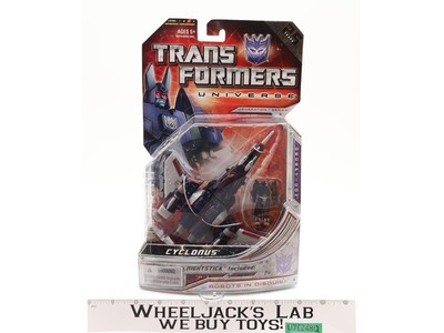 Cyclonus W/ Nightstick Transformers Universe G1 2008 Hasbro Figure NEW SEALED