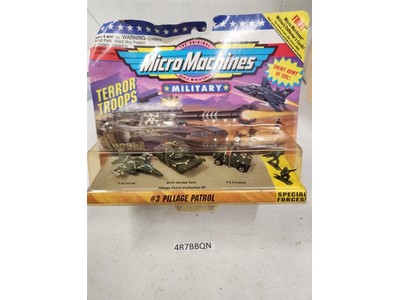 Pillage Patrol #3 Terror Troops Military 7000 Micro Machines Galoob 1993 MOSC