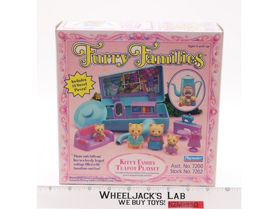 Furry Families Kitty Family Teapot Playset 1993 Takara Playmates SEALED NEW