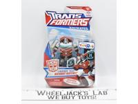 Autobot Ratchet TRU Deluxe Animated NEW MOSC Hasbro Transformers Action Figure