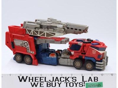 Galaxy Force Optimus Prime Transformers Cybertron 2006 Hasbro Action Figure