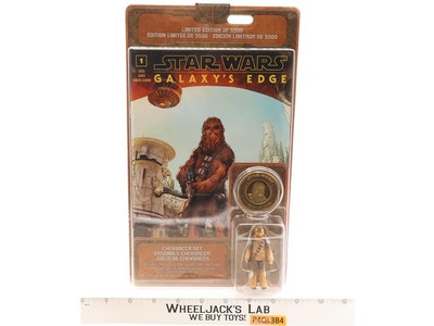 Limited Edition of 5500 Chewbacca Set Star Wars Galaxy's Edge Disney NEW SEALED