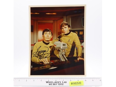LT. Hikaru Sulu Star Trek TOS George Takei AUTOGRAPHED 8x10 Photograph