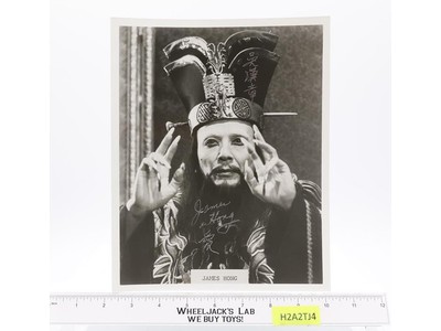 David Lo Pan Big Trouble in Little China James Hong AUTOGRAPHED B&W 8x10 Photo