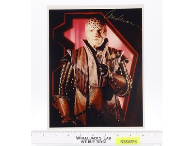 G'Kar Babylon 5 Andraes Katsulas AUTOGRAPHED 8x10 Photograph