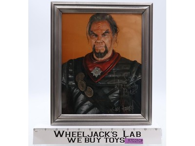 Commander Kharn Star Trek Axanar Richard Hatch AUTOGRAPHED Framed Picture