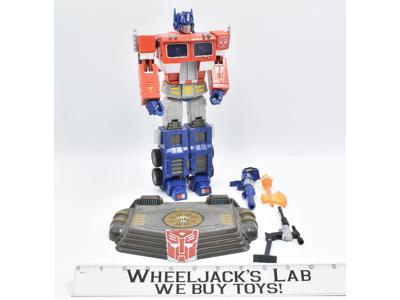 Optimus Prime MP-1 2006 Masterpiece 20th Ann. Hasbro Transformers Action Figure