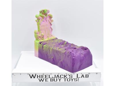 Here Lies Beetlejuice Vanishing Grave Bed Coffin Vintage Kenner 1989