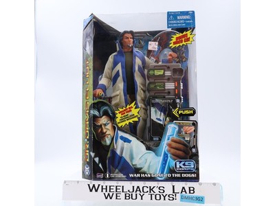 K9 Corps Dr. DAVIS ELLIOT 12" Action Figure in Box Lanard 2005 NEW SEALED