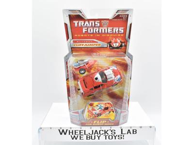 Autobot Cliffjumper Classics Deluxe 2006 NEW MOSC RID Hasbro Transformers