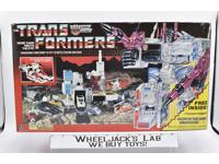 Metroplex NEAR MINT FIGURE W Box 100% Complete 1985 Vintage G1 Transformers