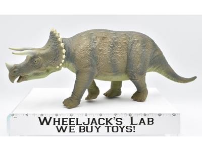 Triceratops JP08 Complete Jurassic Park Kenner Action Figure Toy 1993 Dinosaur