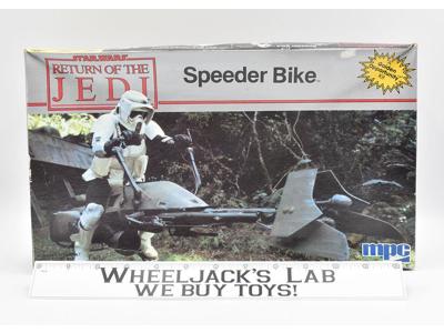 Speeder Bike Model Kit New Original Box Star Wars ROTJ 1983 Kenner Figure