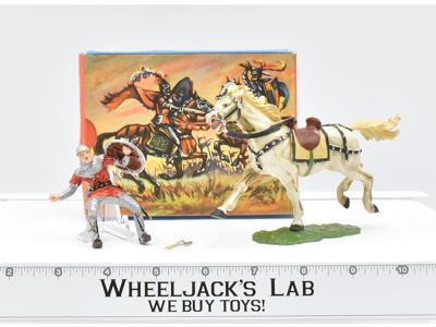 8854 Mounted Cavalry Soldier Norman W Axe Toy Soldiers Elastolin 70MM W/BOX