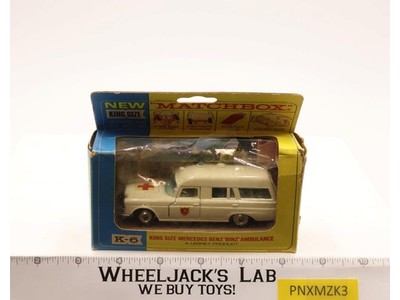 K-6 King Size Mercedes Benz "Binz" Ambulance w/box Vintage England Lesney