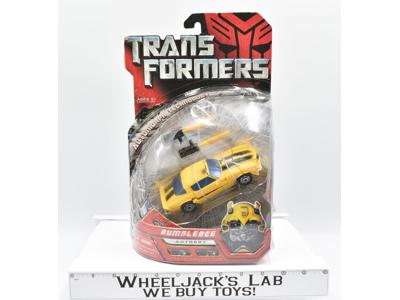 Bumblebee Classic Camaro Deluxe Movie 2007 NEW MISB Hasbro Transformers