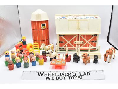 Family Play Farm Fisher Price Little People Vintage #915