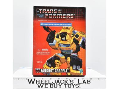 Autobot Grapple Commemorative Series VI NEW Reissue G1 Transformers Hasbro