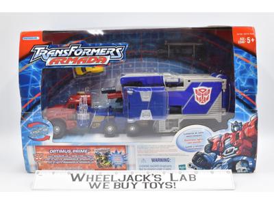 Optimus Prime W/Sparkplug Leader Class NEW MISB 2002 Armada Transformers Hasbro